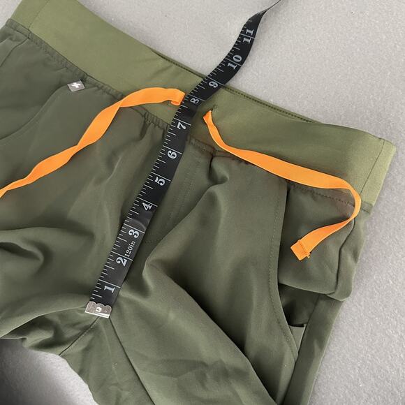 Figs Scrubs Zamora Joggers Pants XSP Olive Green Pull On Cargo Zip Pocket - Picture 10 of 11